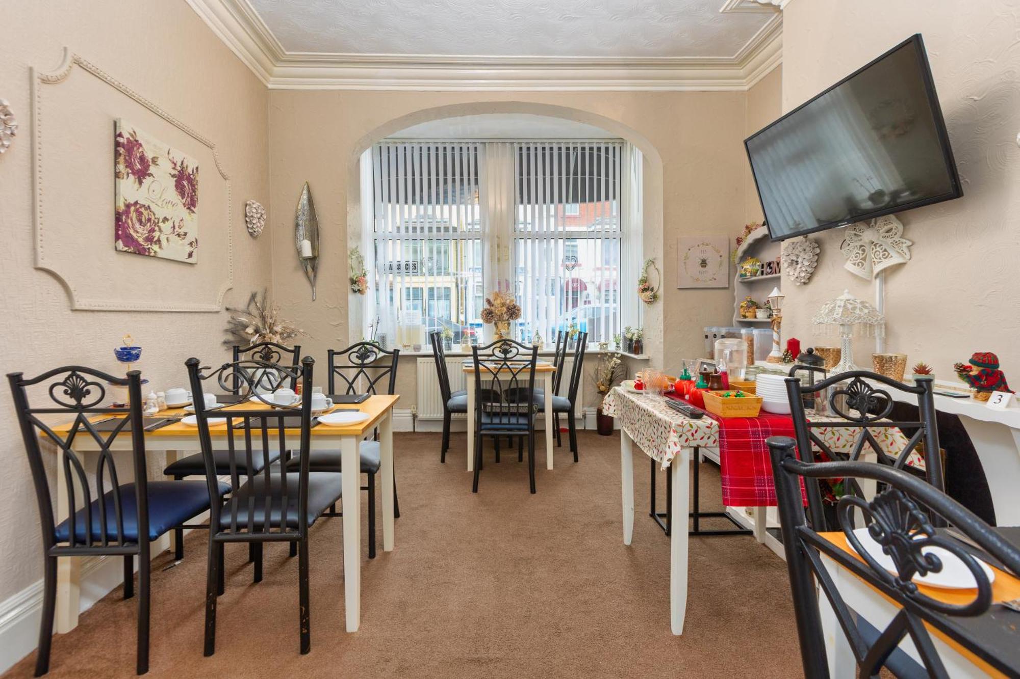 Friends Hotel Blackpool Ngoại thất bức ảnh